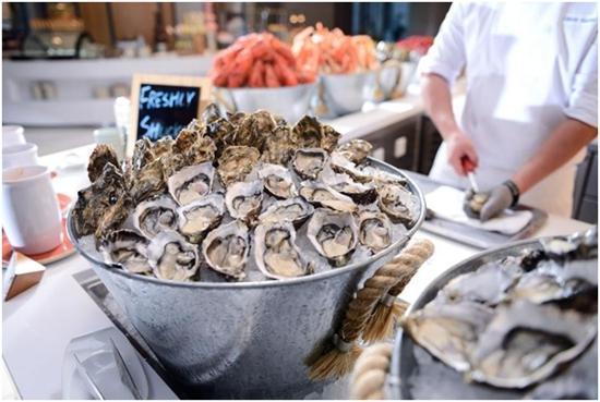 生蚝自助餐爆料视频播放,海量美食引发网友热议