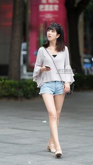 街拍丝袜生活照片,街头时尚生活瞬间捕捉